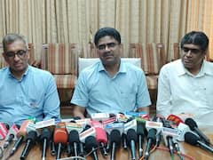 'பருத்தி விலையை கட்டுப்படுத்தாவிட்டால் திருப்பூர் போன்ற தொழில் நகரங்கள் முடங்கும்' - ஜவுளித்துறையினர் வேதனை