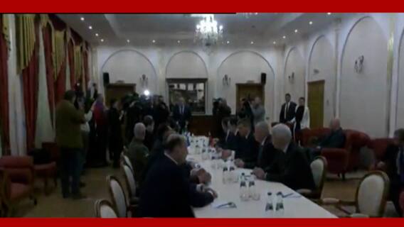 Ukraine Crisis: ভিটে মাটি ছাড়া ৪০ লক্ষ ইউক্রেনীয় নাগরিক, আশ্রয় পোল্যান্ড, হাঙ্গেরিতে।Bangla News