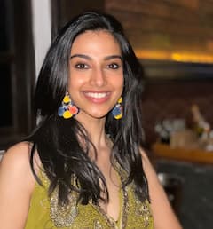 Meenakshi Chaudhary: అబ్బబ్బా ఎంత హాట్‌గా ఉందో ఖిలాడీ భామ