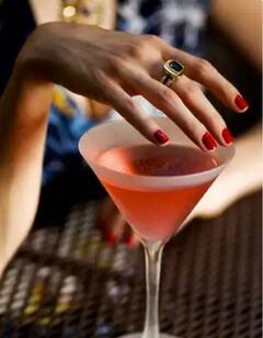 ਸ਼ਰਾਬ ਪੀਣ ਦੇ ਮਾਮਲੇ 'ਚ ਦੇਸ਼ 'ਚ ਤੀਜੇ ਨੰਬਰ 'ਤੇ ਹਨ ਛੱਤੀਸਗੜ੍ਹ ਦੀਆਂ ਔਰਤਾਂ , ਜਾਣੋ ਸਰਵੇ ਦੀਆਂ ਹੈਰਾਨ ਕਰਨ ਵਾਲੀਆਂ ਗੱਲਾਂ