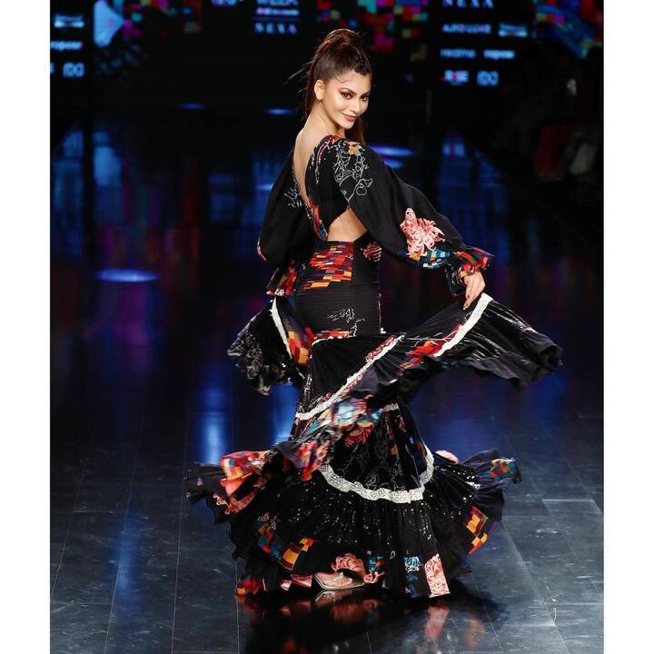 ఊర్వశి రౌతెలా ఫోటోలు -Image credit: Urvashi Rautela/Instagram