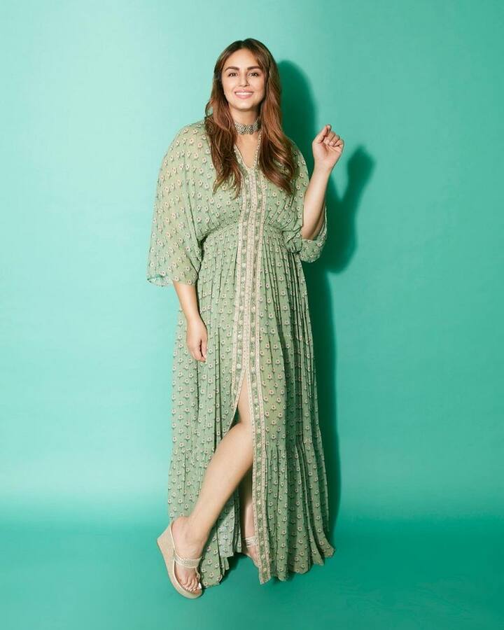 ఈ సినిమా తరువాత వరుస ఆఫర్స్ అందిపుచ్చుకుంది.(Photo Courtesy: Huma Qureshi Instagram)