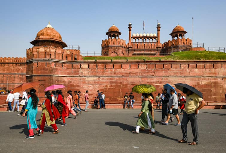 Weather Update: Delhi Records Hottest Day Of Season, Maximum Temperature Settles 10 Degrees Above Normal