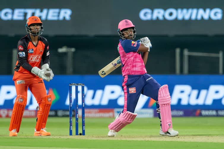 IPL 2022: RR given target of 211 runs against SRH in Match 5 at MCA Stadium SRH vs RR, 1 Innings Highlight: சரவெடியாய் வெடித்த ஆர்.ஆர் பேட்டர்கள்... ஹைதராபாத் வெற்றி பெற 211 ரன்கள் இலக்கு!