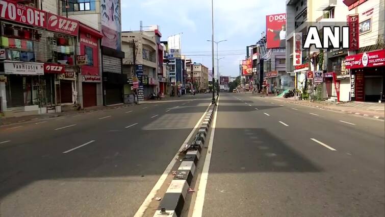 bharat band strike affected 20 lakh cheque clearing claims aiboa today also banking services at halt Bharat Band: હડતાલને કારણે ગઈકાલે ₹18,000 કરોડના 20 લાખ ચેકના ક્લેઈમ ક્લિયર ન થયા, આજે બીજા દિવસે પણ બેંકો અને પરિવહન પર અસર