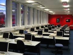 Gujarat Assembly: राज्य में 13,000 से अधिक सरकारी स्कूलों में कंप्यूटर लैब की कमी: गुजरात सरकार