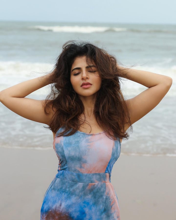 சிறுபறவை நீயானால் உன் வானம் நானே
