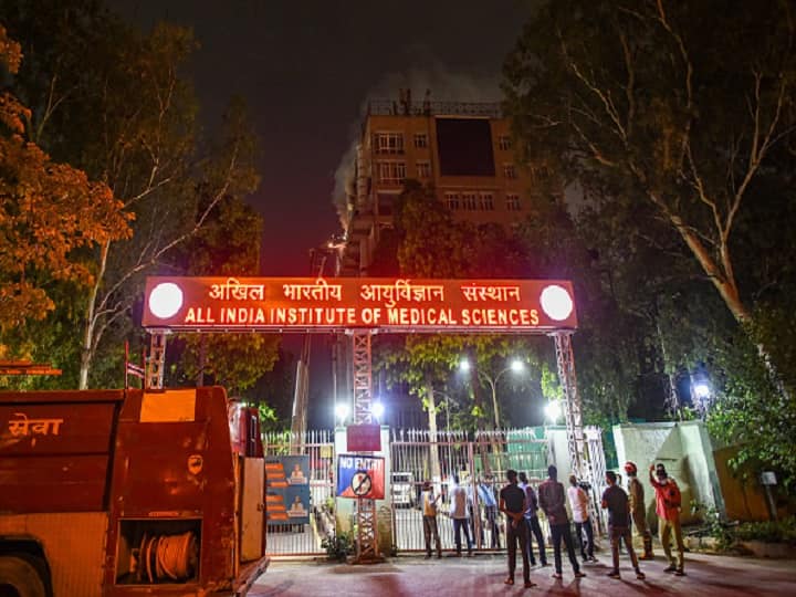 Names Of 3 Doctors Get Top Body Nod For AIIMS Director Post To Be Sent To ACC For Final Approval Rajesh Malhotra Nikhil Tandon Pramod Garg Names Of Three Doctors Get Top Body's Nod For AIIMS Director's Post
