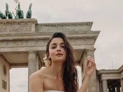 Alia Bhatt : दीपिकाला मागे टाकून आलिया भट्ट ठरली सर्वात महागडी अभिनेत्री!