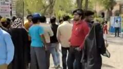 UP Board Paper Leak: नकल माफियाओं ने माध्यमिक शिक्षा अधिकारियों के दावों की पोल खोल दी!