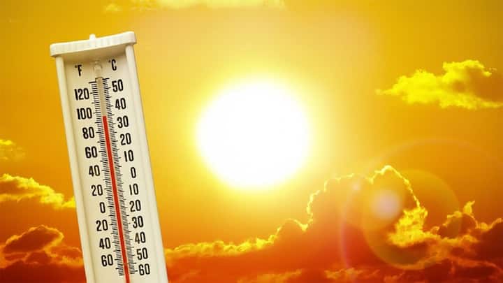 Heatwave Alert: Heat mercury crosses 42 degrees in 12 cities of Gujarat, Yellow Alert forecast for next 5 days Heatwave Alert: ગુજરાતના 12 શહેરમાં ગરમીનો પારો 42 ડિગ્રીને પાર, આગામી 5 દિવસ યલો એલર્ટની આગાહી