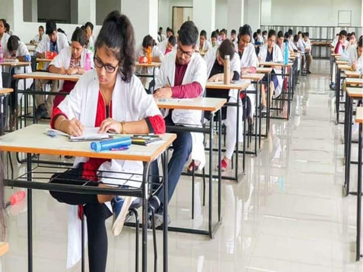 National Examination Agency Information Place for only one in 10 students who have passed the NEET Exam NEET exam : நீட் தேர்வில் தேர்ச்சி பெற்றிருந்தாலும் 10 மாணவர்களில் ஒருவருக்கே இடம் : தேசிய தேர்வு முகமை தகவல்