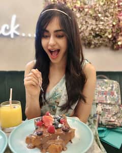 Adah Sharma: లండన్ టూర్ లో ఎంజాయ్ చేస్తోన్న అదాశర్మ 