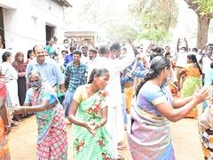 பழங்குடி மக்களுடன் நடனமாடிய கோவை மாவட்ட ஆட்சியர் சமீரன்.. வீடியோ..