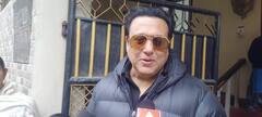 Govinda: দার্জিলিংয়ে ছুটি কাটাতে এসে স্থানীয়দের সঙ্গে আলাপচারিতায় মজলেন গোবিন্দ
