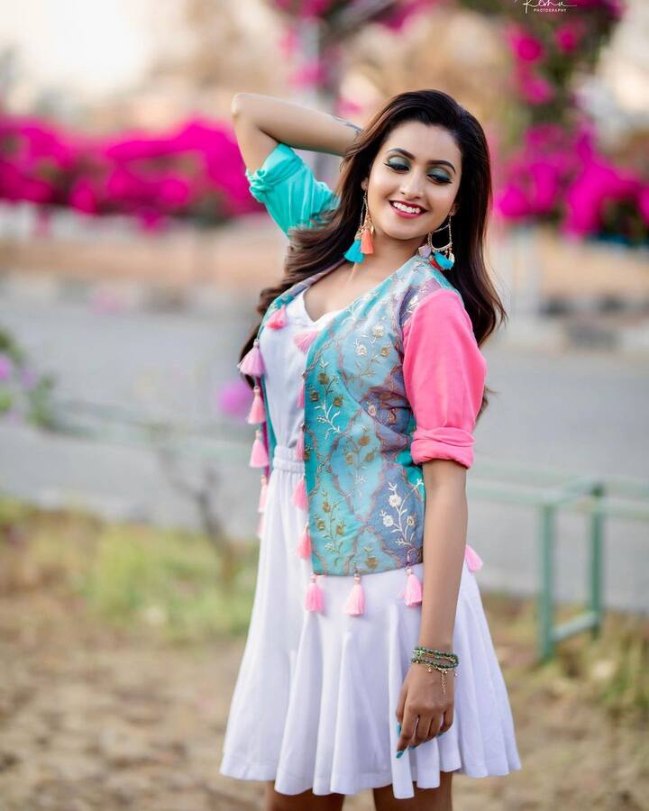 దీపికా పిల్లి ఫోటోలు -Image credit: Deepika Pilli/Instagram