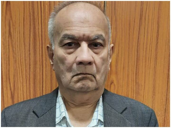 दिल्ली एयरपोर्ट से एक ब्रिटिश नागरिक गिरफ्तार, वित्त मंत्रालय के फर्जी दस्तावेज पर बैंकों के साथ करोड़ों की धोखाधड़ी का आरोप A British national arrested from Delhi airport for making fake documents to stop legal action ANN दिल्ली एयरपोर्ट से एक ब्रिटिश नागरिक गिरफ्तार, वित्त मंत्रालय के फर्जी दस्तावेज पर बैंकों के साथ करोड़ों की धोखाधड़ी का आरोप