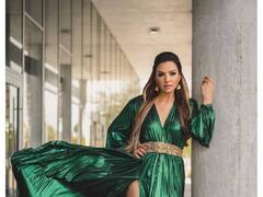 Somy Ali : सलमानची एक्स गर्लफ्रेंड सोमी चर्चेत; 'या' व्यक्तीला दिला वॉर्निंग मेसेज!