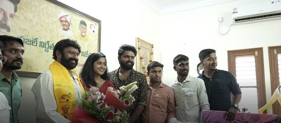 Nandamuri Balakrishna Launches Love Reddy Movie Title Poster: సినిమా పోస్టర్ లాంచ్ చేసిన బాలయ్య