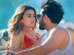 'सैयां के बुलेट' ने मचाया गर्दा, अक्षरा सिंह के नए गाने की हो रही है हर तरफ चर्चा