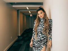 PHOTO : सलमानच्या प्रेमात वेडी झालेली सोमी 16व्या वर्षी भारतात आली होती! अभिनेत्रीबद्दलच्या ‘या’ गोष्टी माहितीयेत का?