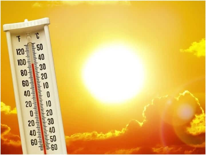 Weather Updates: People across the country worried about heat, April will be extremely hot for these states, IMD warns Weather Updates: ਦੇਸ਼ ਭਰ 'ਚ ਲੋਕ ਗਰਮੀ ਤੋਂ ਪਰੇਸ਼ਾਨ, ਅਪ੍ਰੈਲ ਦਾ ਮਹੀਨਾ ਇਨ੍ਹਾਂ ਸੂਬਿਆਂ ਲਈ ਹੋਵੇਗਾ ਬੇਹੱਦ ਗਰਮ, IMD ਨੇ ਕੀਤਾ ਅਲਰਟ