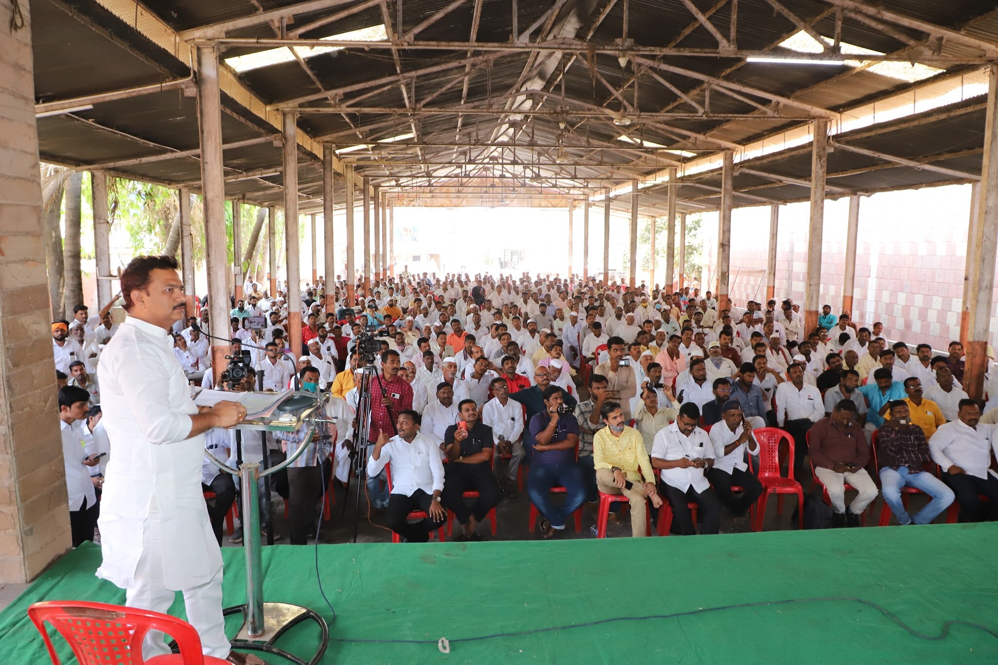 Vitthal Sugar Factory : भालके तुम्ही बंद पडलेल्या कारखान्याचे चेअरमन तर मी चालू 4 कारखान्याचा चेअरमन : अभिजीत पाटील