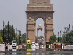 Delhi Weather Forecast: दिल्ली में अभी भीषण गर्मी का प्रकोप रहेगा जारी, आज भी 'लू' चलने की आशंका