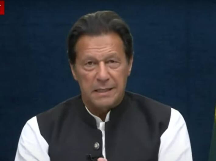 Imran Khan on Reignition As Pakistan Prime Minister During Nation Address Political Crisis In Pakistan: इमरान खान बोले- रविवार को होगा मुल्क का फैसला, इस्तीफे के सवाल पर भी दिया बयान