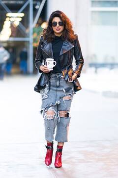 आउट ऑफ द बॉक्स है इन एक्ट्रेसेस के डेनिम लुक्स , डिफरेंट स्टाइल में किसी ने पहनी साड़ी तो किसी ने स्कर्ट