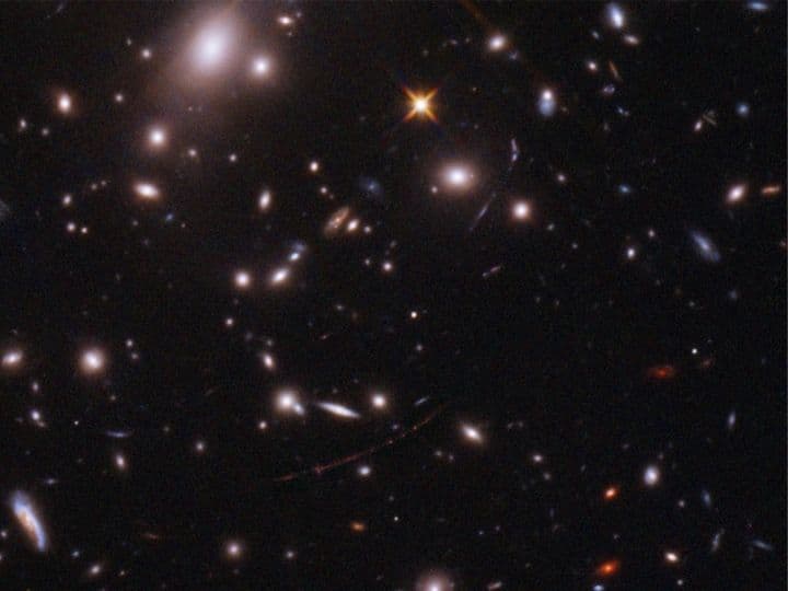 Hubble Detects Earendel, The Farthest Star Ever Seen. It’s 28 Billion Light Years Away