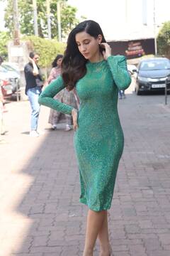 'डांस दीवाने जूनियर' के सेट पर पहले दिन नोरा फ़तेही ने बिखेरा ग्लैमर का जलवा, शिमरी ड्रेस में एक्ट्रेस ने लगाया तड़का