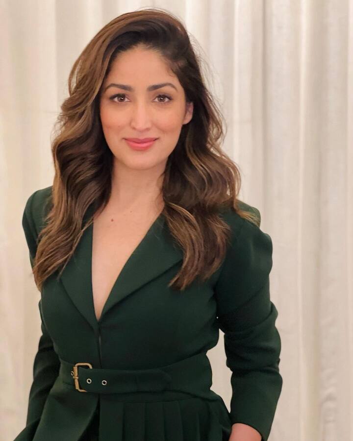 अलीकडेच या चित्रपटाच्या स्क्रिनिंगसाठी ती तिचा सहकलाकार अभिषेक बच्चनसोबत ताजनगरीच्या सेंट्रल जेलमध्ये पोहोचली. (photo:yamigautam/ig)