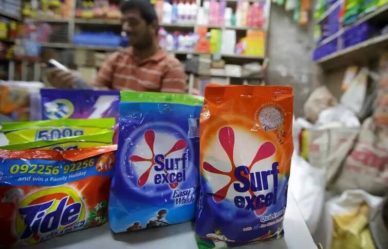 HUL hikes the prices of its Soaps and detergents by 3-5 percent amid rising inflationary pressure as raw material cost surges ਮਹਿੰਗਾਈ ਨੇ ਤੋੜਿਆ ਆਮ ਆਦਮੀ ਦਾ ਲੱਕ, ਇੱਕ ਵਾਰ ਫ਼ਿਰ ਮਹਿੰਗਾ ਹੋਇਆ ਰੋਜ਼ਾਨਾ ਵਰਤੋਂ ਦਾ ਸਾਮਾਨ