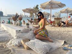 PHOTO: मौनी रॉयने पुन्हा वेधलं लक्ष; पाहा दुबईमधले खास फोटो!