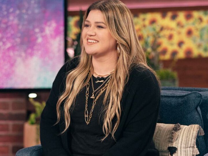 Singer Kelly Clarkson Legally Changes Her Name To Kelly Brianne