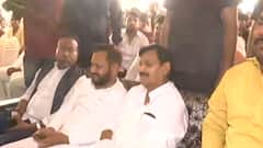 शिवपाल की चाल पर यूपी में बवाल, मुलायम के परिवार का 'शकुनी' कौन ? | Baat to Chubhegi