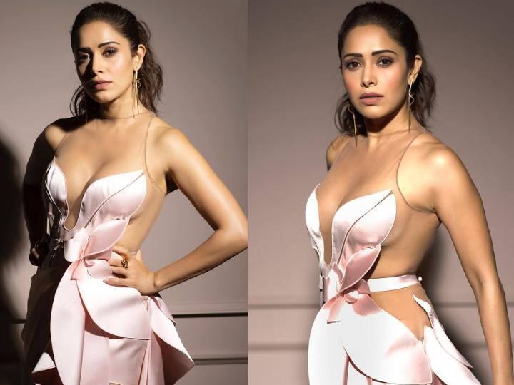 नुसरत भरुचा सध्या तिच्या आगामी 'हुडदंग' चित्रपटाच्या प्रमोशनमध्ये व्यस्त आहे. या चित्रपटात विकी कौशलचा धाकटा भाऊ सनी कौशल याच्यासोबत ती झळकणार आहे.