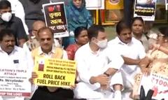 Protest against Petrol and Diesel price: ਪੈਟਰੋਲ-ਡੀਜ਼ਲ ਦੀਆਂ ਕੀਮਤਾਂ ਮੁੜ ਤੋੜ ਰਹੀਆਂ ਰਿਕਾਰਡ, ਕਾਂਗਰਸ ਨੇ ਸੰਭਾਲਿਆ ਮੋਦੀ ਸਰਕਾਰ ਖਿਲਾਫ ਮੋਰਚਾ