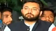 Imran khan का साथ छोड़े चुके लोगों ने कहा, 'Game Over'