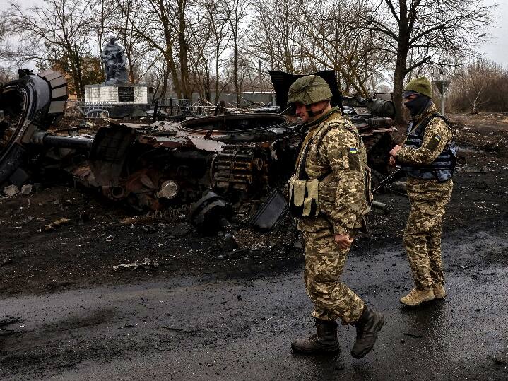 Russia-Ukraine Conflict: Russian Forces Continue To Bombard Areas Around Kyiv Where Moscow Pledged To Scale Back Russian Forces Continue To Bombard Areas Around Kyiv Where Moscow Pledged To Scale Back