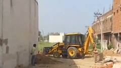 Noida से Saharanpur तक Action में 'Yogi का Bulldozer' | UP Latest News | ABP Ganga