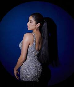 જાહ્નવી કપૂરે બોડીકોન ડ્રેસમાં કરાવ્યું હોટ ફોટોશૂટ, જુઓ કાતિલ તસવીરો