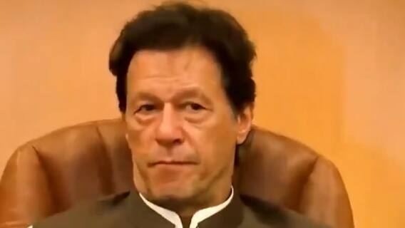 Imran Khan पर जानलेवा हमले का खतरा, बढ़ाई गई सुरक्षा | Pakistan Political Crisis