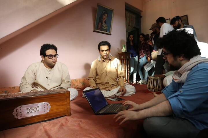 वसंतरावांचे वैयक्तिक आयुष्य आणि सांगीतिक प्रवास 'मी वसंतराव' या सिनेमात प्रेक्षकांना अनुभवता येणार आहे.