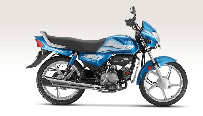 Hero HF Deluxe एक माइलेज बाइक है. इसकी शुरुआती कीमत 51,200 रुपये है. यह 4 वेरिएंट्स और 8 रंगों में उपलब्ध है. इसमें 97.2 cc BS-VI इंजन है और इसका माइलेज 65 kmpl तक है.