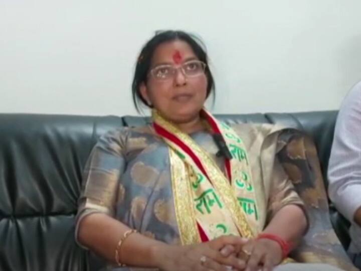 hardoi up minister rajni tiwari reached hardoi after becoming higher education minister ANN Hardoi: यूपी सरकार में मंत्री बनने के बाद पहली बार गृह जनपद पहुंचीं रजनी तिवारी, कही ये बात