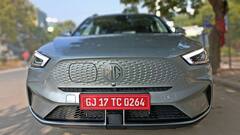 MG ZS Review: একবার চার্জ দিলেই ছুটবে ৩৭০ কিলোমিটার, চিন্তা নেই পেট্রোলের