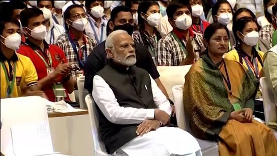 Pariksha Pe Charcha 2022: পরীক্ষার্থীদের সঙ্গে আলাপচারিতায় প্রধানমন্ত্রী নরেন্দ্র মোদি ।Bangla News