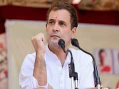 MP: पत्रकारों को कपड़े उतार कर लॉकअप में रखने को लेकर राजनीति गर्म, Rahul Gandhi ने BJP को घेरा